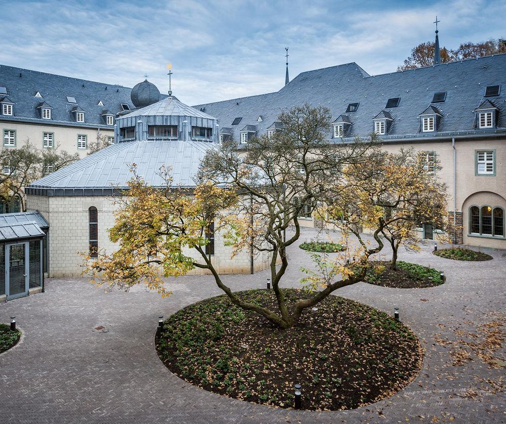 Kardinal Schulte Haus Hotel Bergisch Gladbach Exterior photo