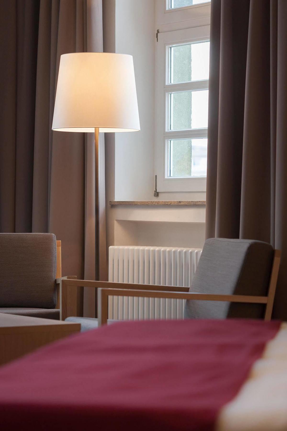 Kardinal Schulte Haus Hotel Bergisch Gladbach Exterior photo